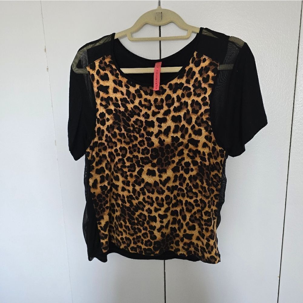 Leopard Print Top - Picture 2 of 5